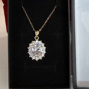 New! Radiant Gold and Silver Crystal Gorgeous Necklace